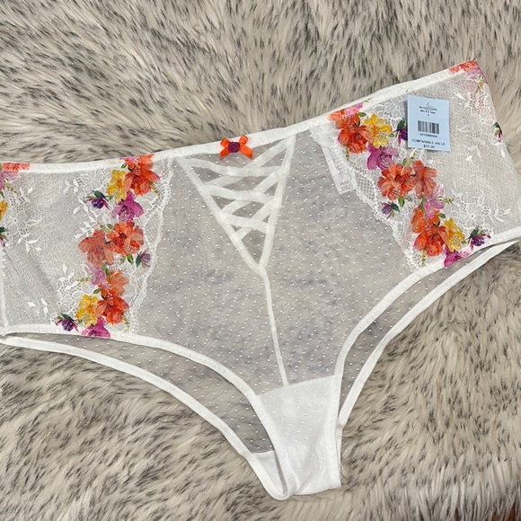 Cacique Other - ✨3/$32✨ NWT CACIQUE Mid-Waist Cheeky